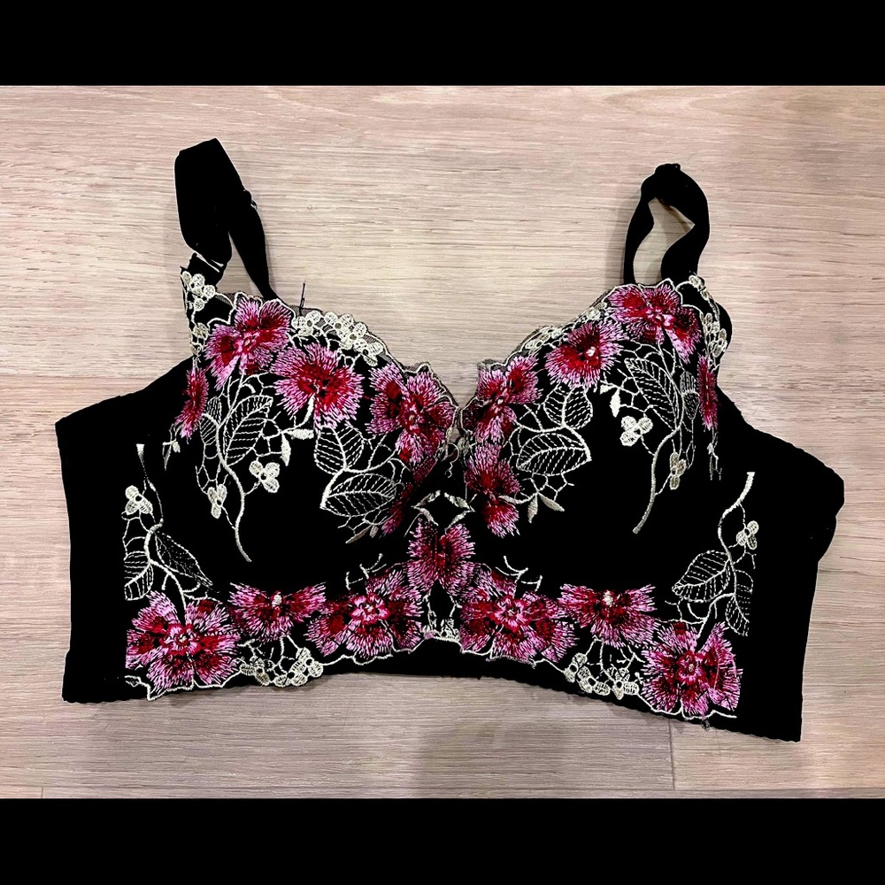 Super cute and supportive bra